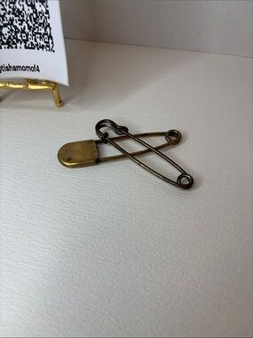 Vintage Brass and Antique Finish Safety Pin Set of 2